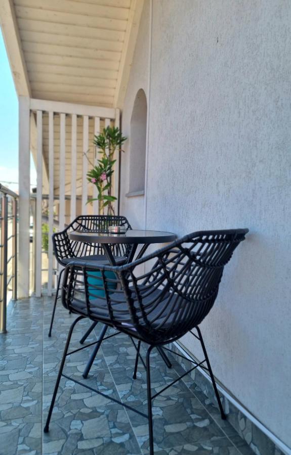 Apartamento Muki House Hunedoara Exterior foto